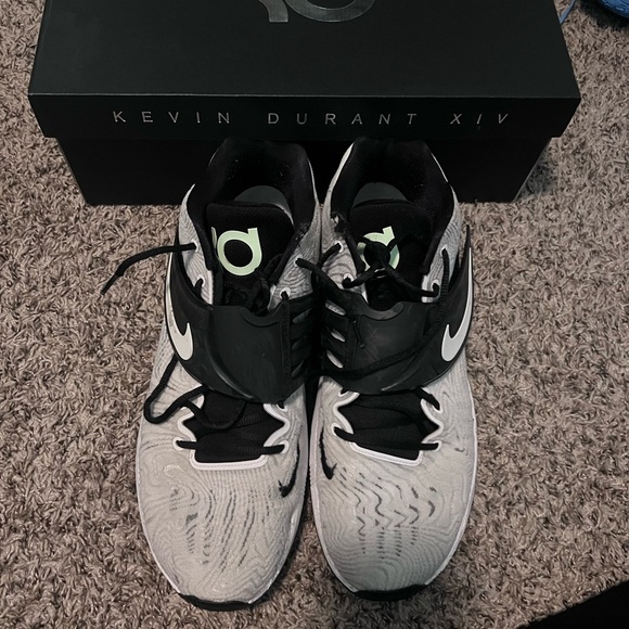 Nike KD 14 - Picture 2 of 5